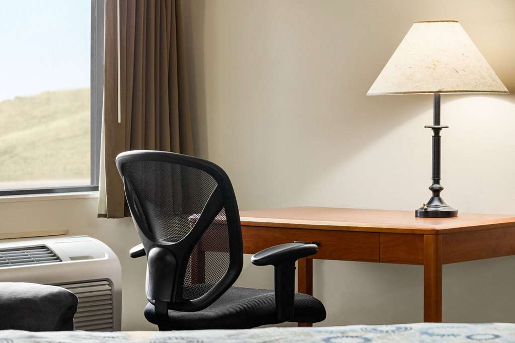 AmericInn by Wyndham Havre - photo 40