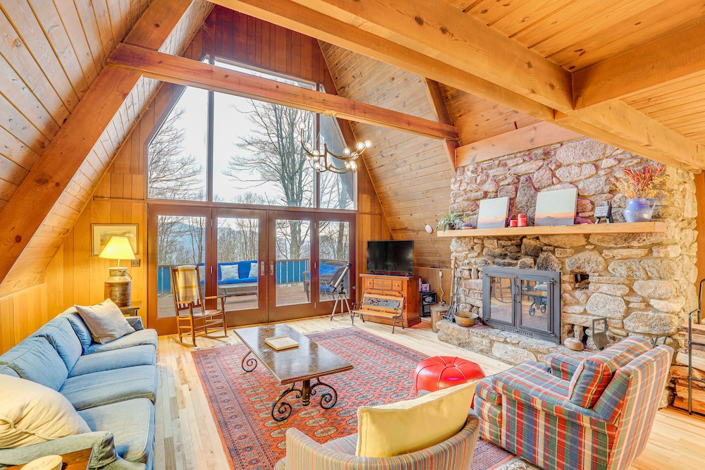 Mars Hill Home W Game Room 2 Mi To Skiing 22324434 — Mars Hill