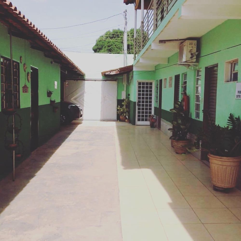 Pousada Village — hotel in Aparecida De Goiania