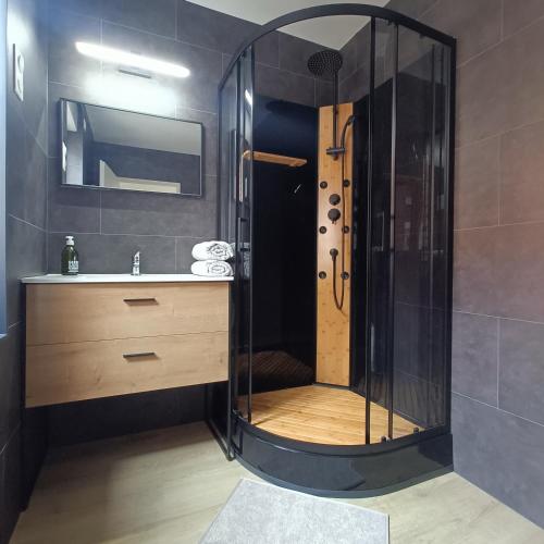 L Escale Chv Tillonnaise L Explorateur - last minute hotel in Unknown City