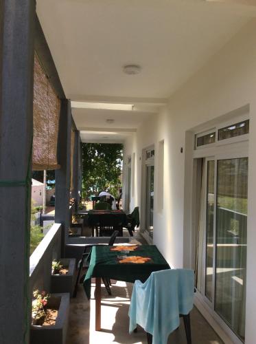 Lemazone Inn — 4-Star Luxury Hotel in Mirissa City, Sri Lanka