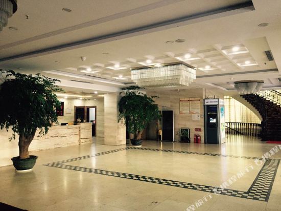 Huangchuan Hotel — Dingcheng — photo 3