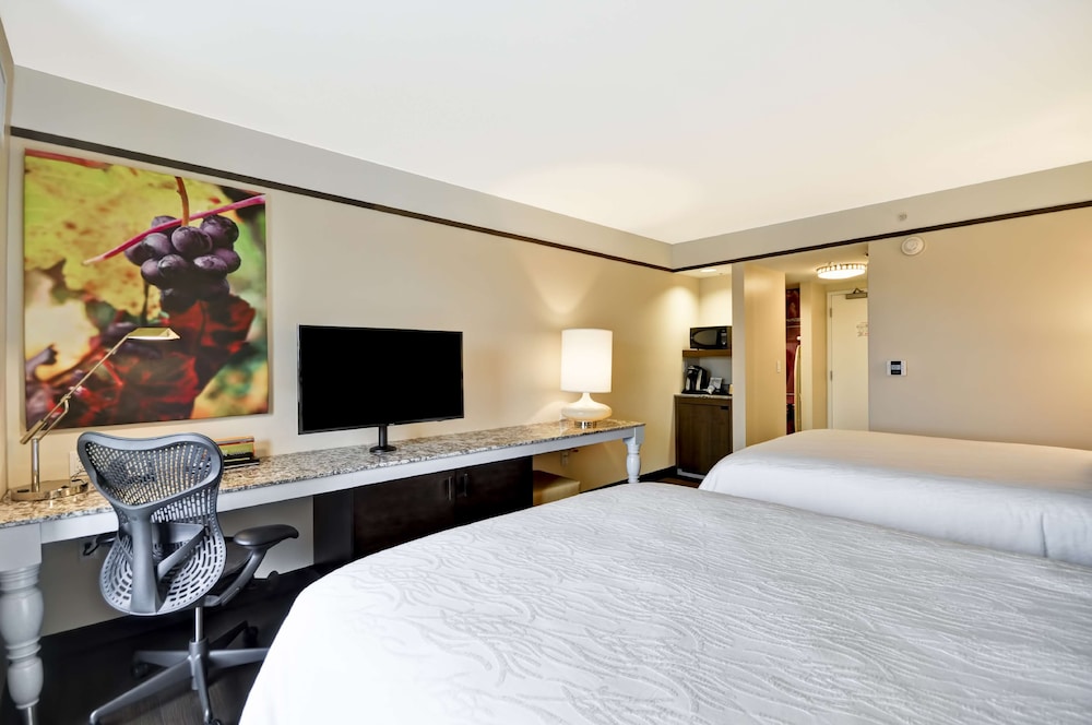 Hilton Garden Inn Detroit Troy - photo 9