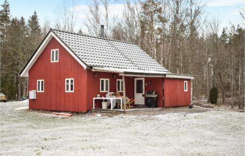 Stunning Home In Åseda With Kitchen — 4-Star Luxury Hotel in Aseda, Sweden