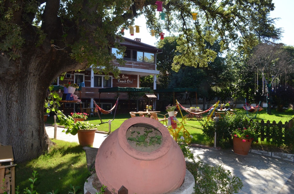 Oren Konak Otel in Burhaniye, Turkey
