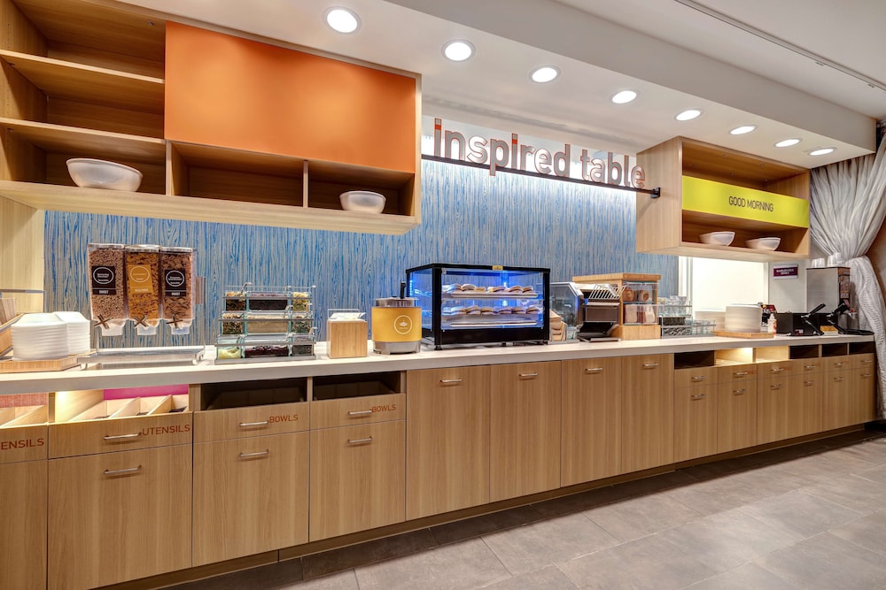 Home2 Suites by Hilton Las Vegas Northwest - photo 39