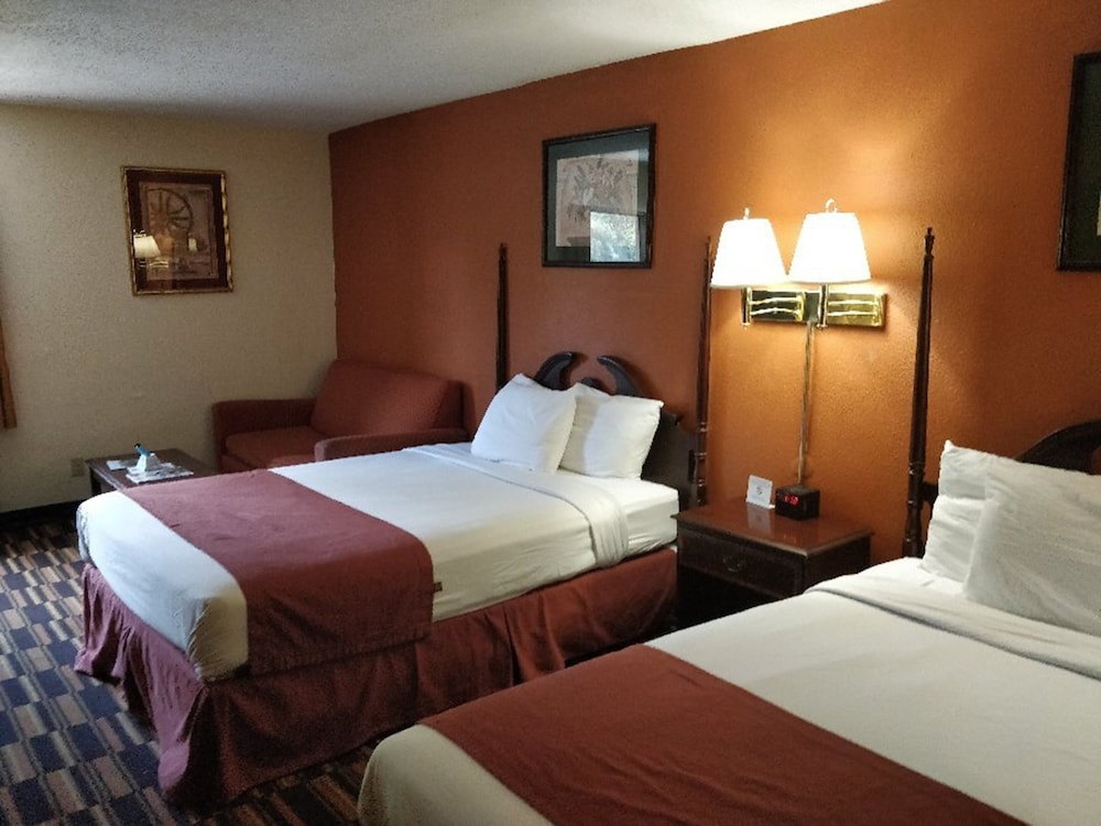 Red Carpet Inn Newark Irvington NJ - photo 12
