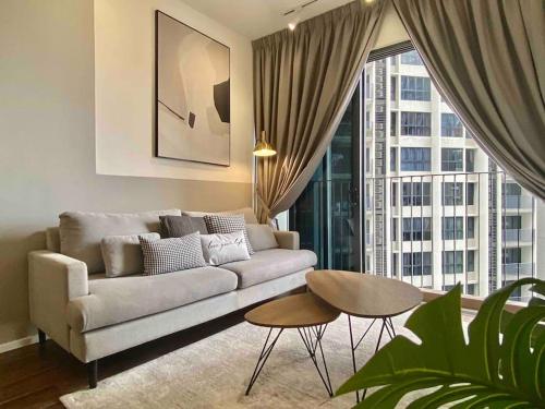 Stylish Nordic Suite Pool View GEO Bukit Rimau Kota Kemuning — 4-Star Luxury Hotel in Shah Alam, Malaysia