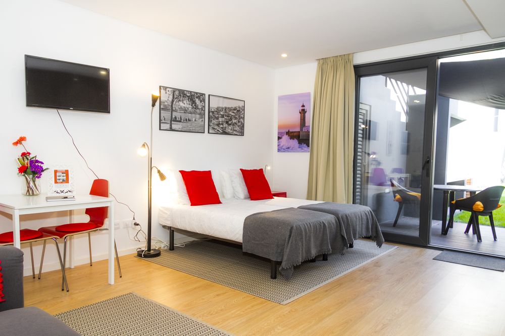 Chillout Trindade Apartment — 4-Star Luxury Hotel in Porto, Portugal