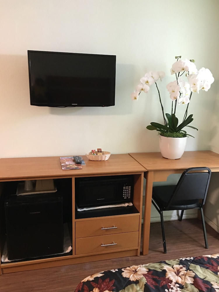 Oceanview Motel Huntington Beach - photo 12