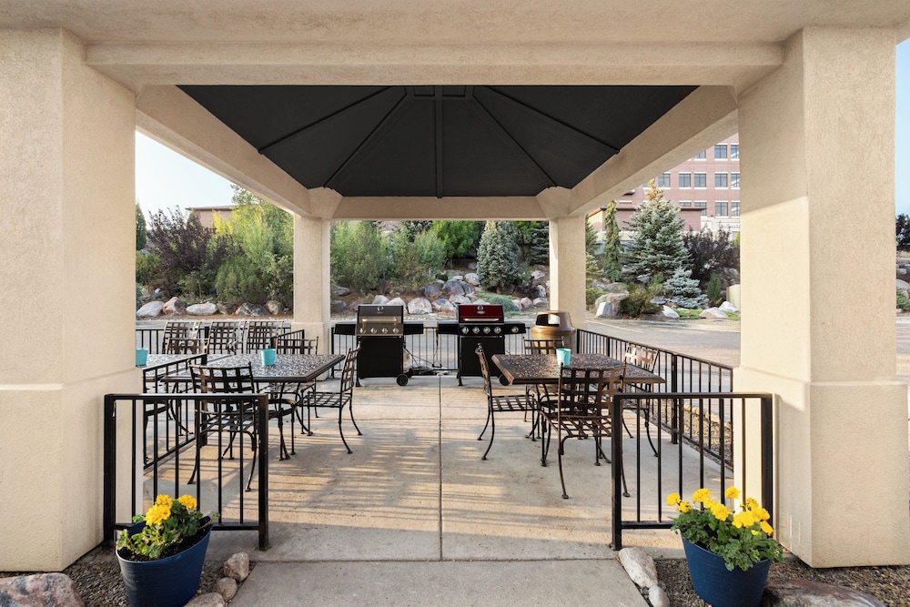 Candlewood Suites Bismarck by IHG - photo 34