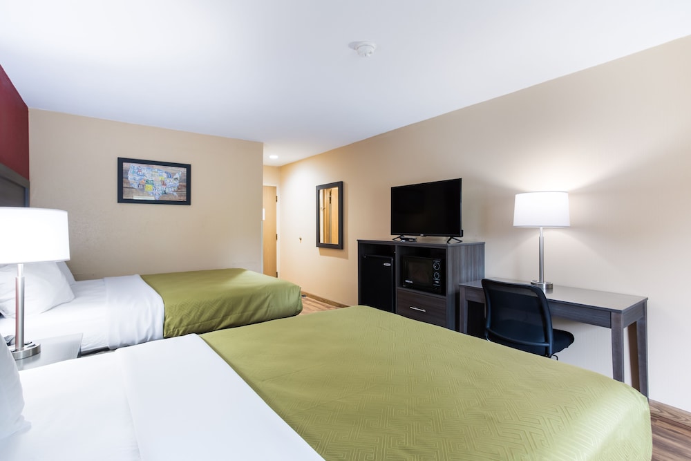 Econo Lodge Painted Post Corning - photo 4