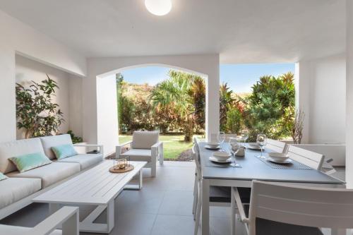 Gazmira 1 4 Deluxe 2B — carbon neutral stay, Arona