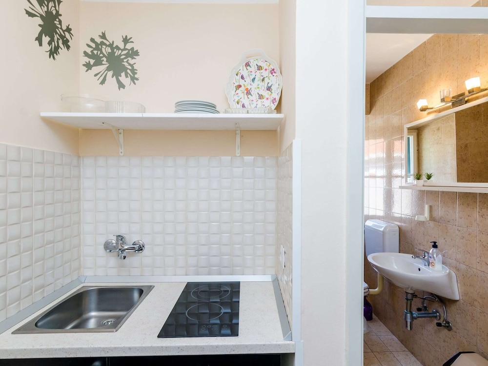 Apartments Lion One Bedroom Apartment