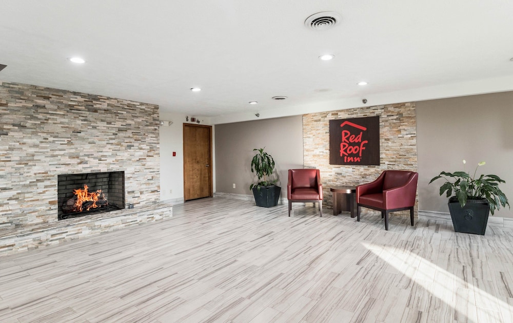 Red Roof Inn Cadiz - photo 6
