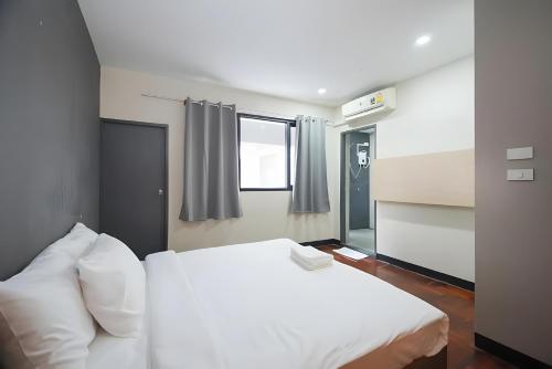 Xx Go Inn Bts Silom Saint Louis สถานีรถไฟฟ้าเซนต์หลุยส์