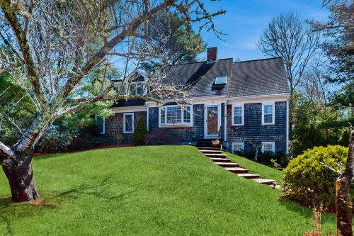 Wisteria Haven - last minute hotel in Osterville