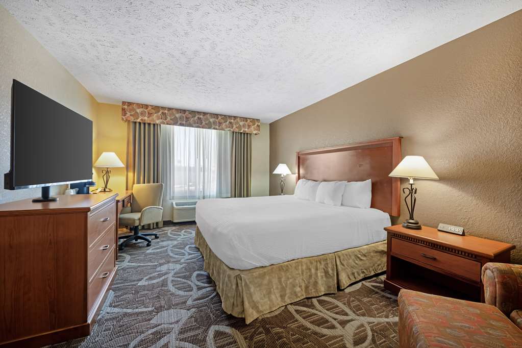 Best Western Plus Mid Nebraska Inn & Suites - photo 26