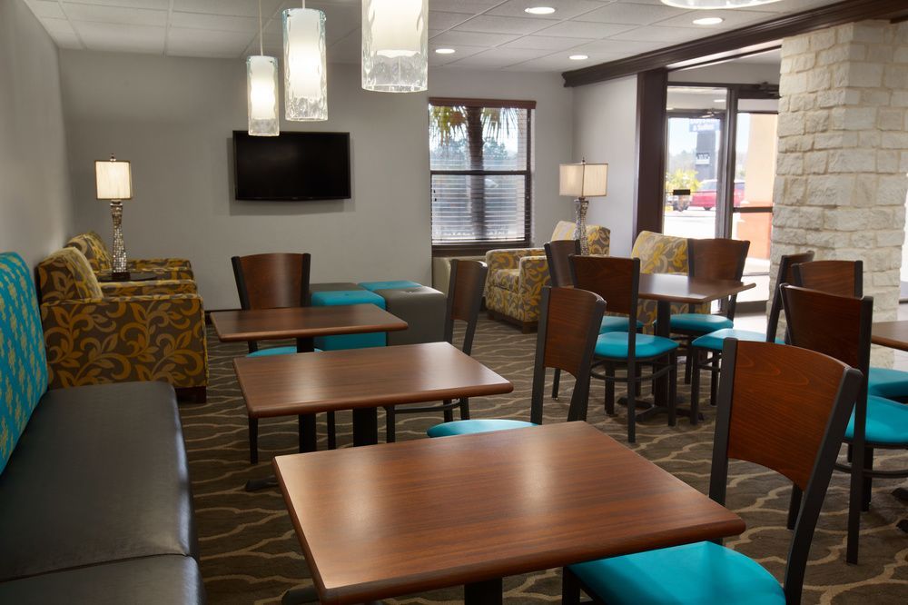 Hotel Kinder Express Near Coushatta Resort - photo 13