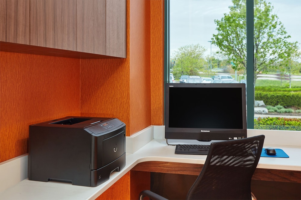 Fairfield Inn & Suites by Marriott Lombard - photo 31