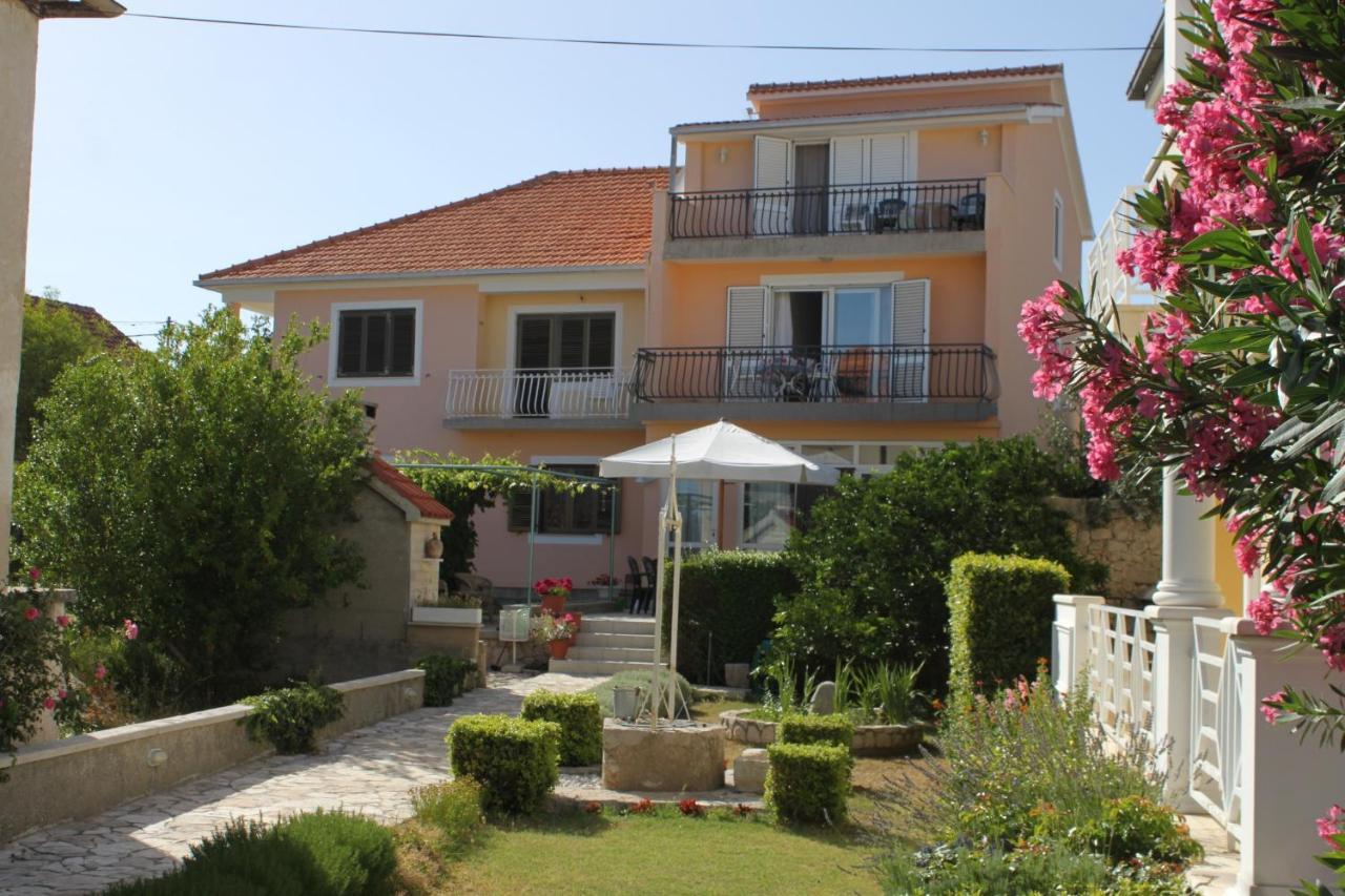 Triple Room Pasman 8223a in Pasman, Croatia