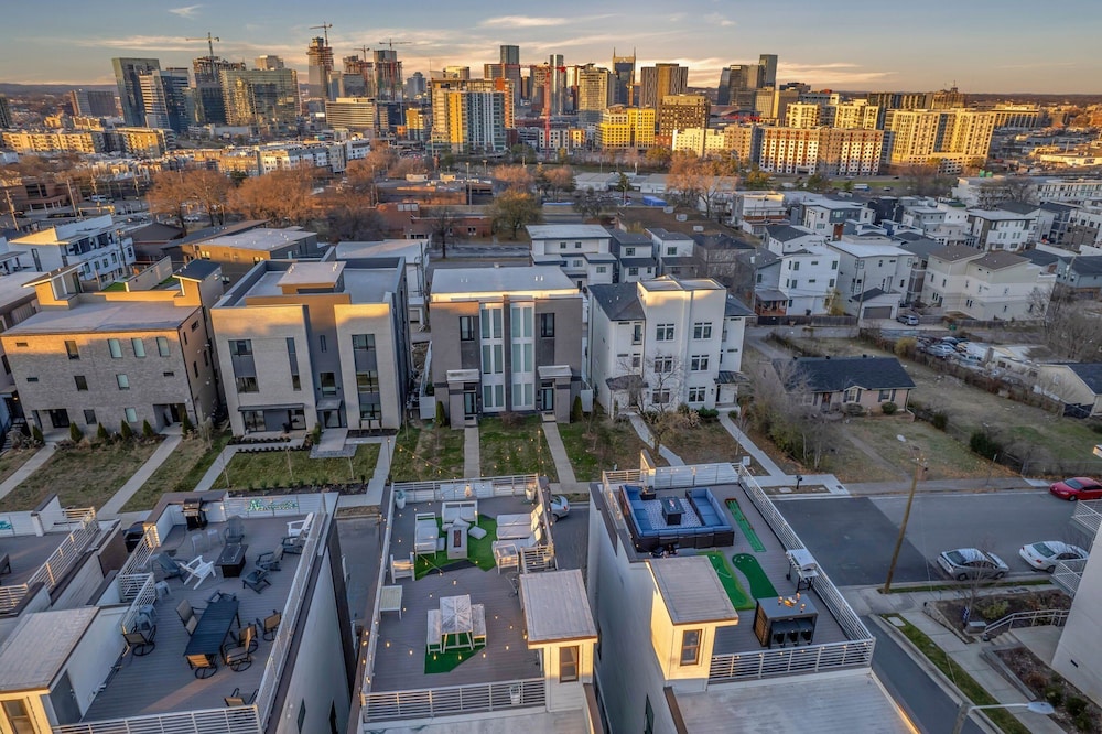 Nashview Heart of Gulch 360º Views of Downtown - photo 43