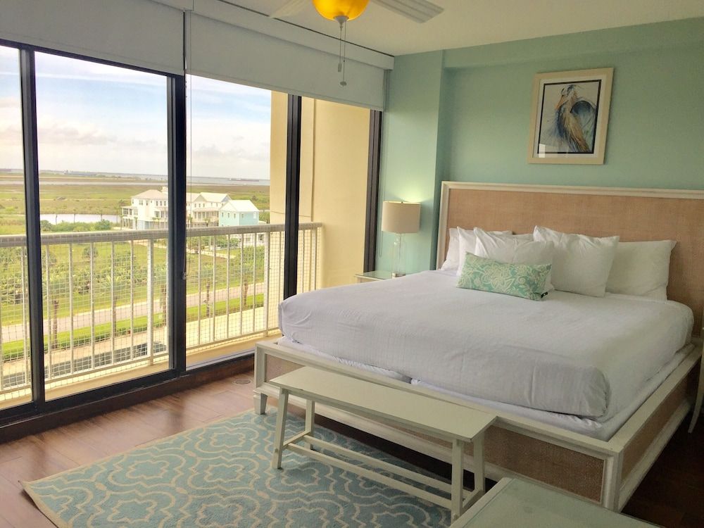 The Galvestonian Resort - photo 24