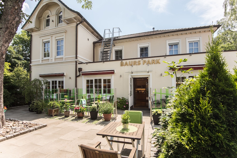 Baurs Park in Hamburg, Germany