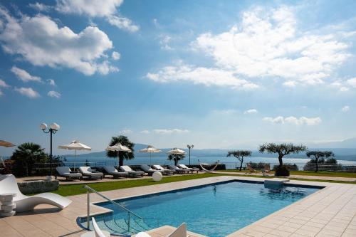 Villa Panorama — 4-Star Luxury Hotel in Souda, Greece