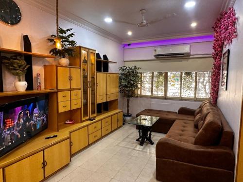 Apartment in Lokhandwala #014