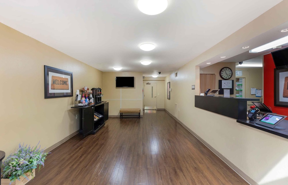 Extended Stay America Raleigh North Raleigh Wake Towne Drive - photo 4