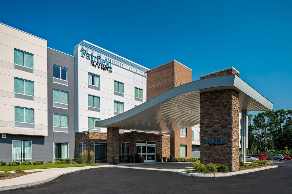 Fairfield Inn & Suites by Marriott Somerset - carbon neutral hotel in Somerset