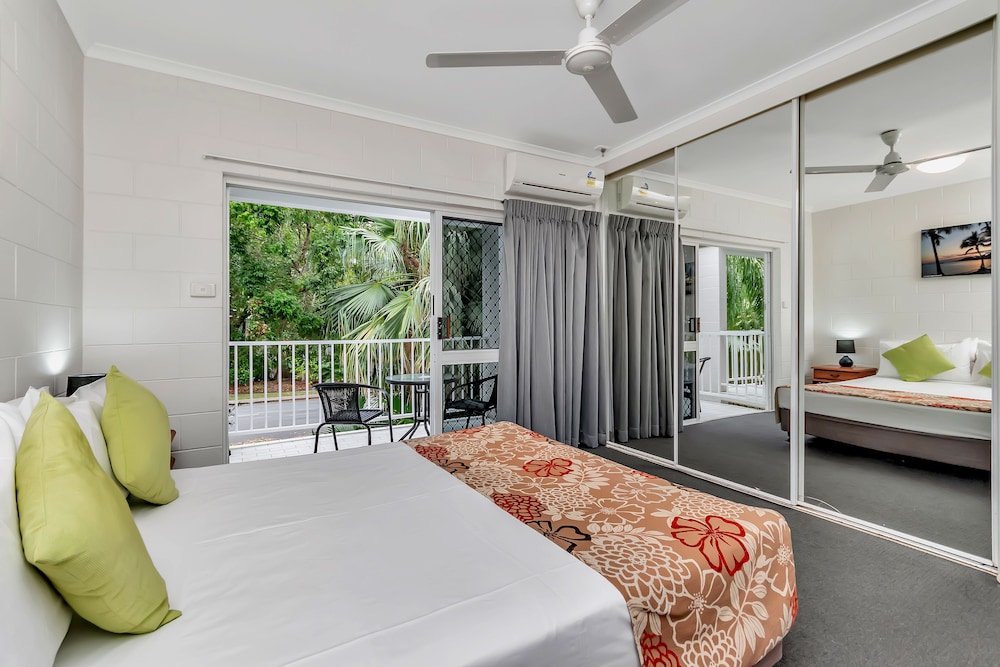 Titree Resort Holiday Apartments — Port Douglas