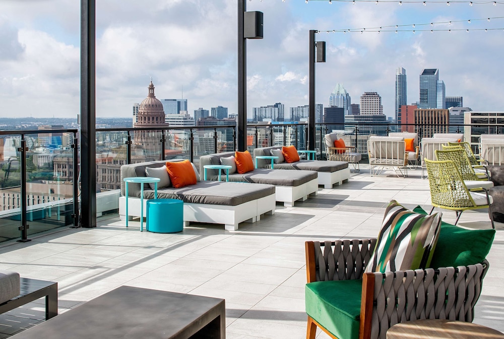 Hilton Garden Inn Austin University Capitol District - photo 54