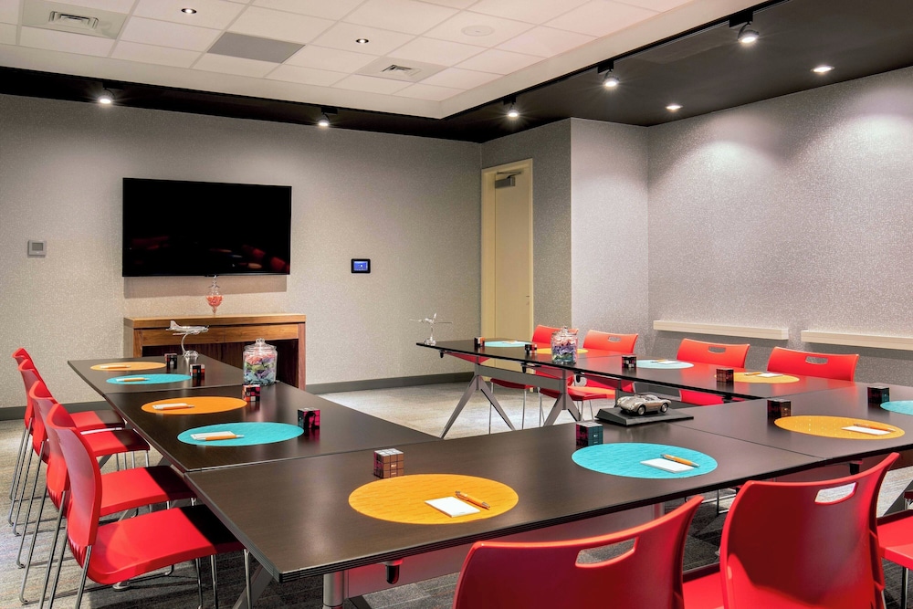 Aloft Alpharetta - photo 20