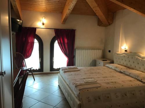 Locanda La Posta Noa B And B 15289259 — Vezza D Oglio