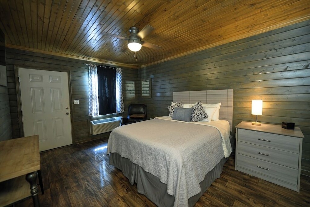 Turn On Inn - photo 12