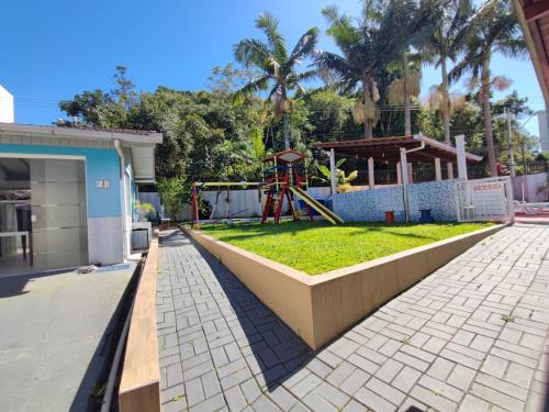 Dk1 Casa Com 3 Dorm Com Piscina Bruno Klemtz