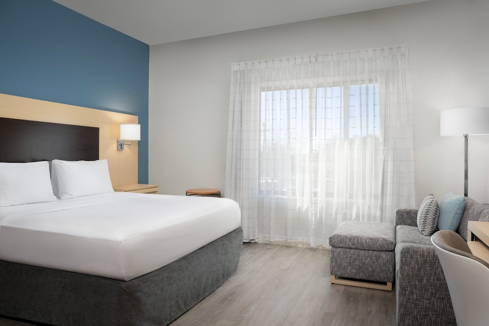 TownePlace Suites Dallas DeSoto - photo 8