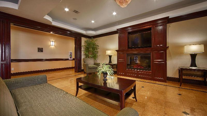 Best Western Plus Manvel Inn & Suites - photo 6