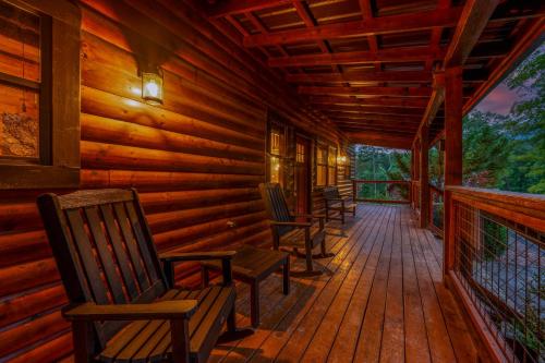 Bear Pause Lookout — Sevierville — photo 4