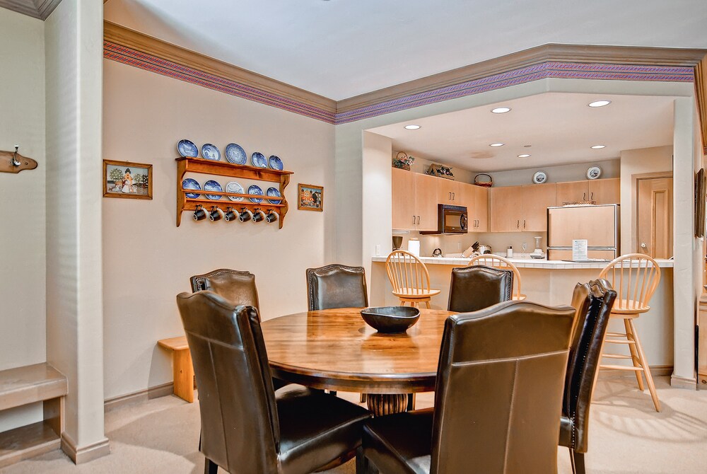 Highlands Slopeside by East West Hospitality - photo 128
