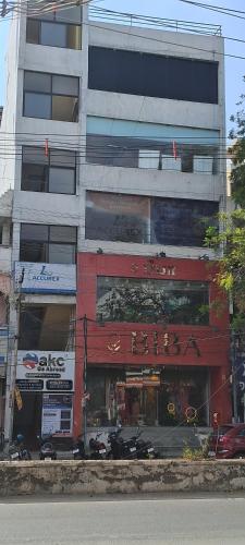 Penthouse Apartment — 4-Star Luxury Hotel in Madurai, India