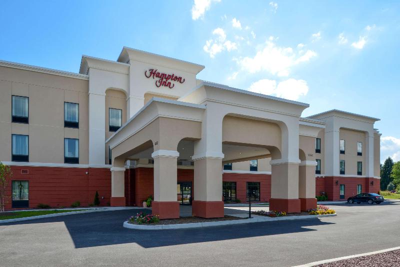 Hampton Inn Potsdam NY - carbon neutral hotel in Potsdam