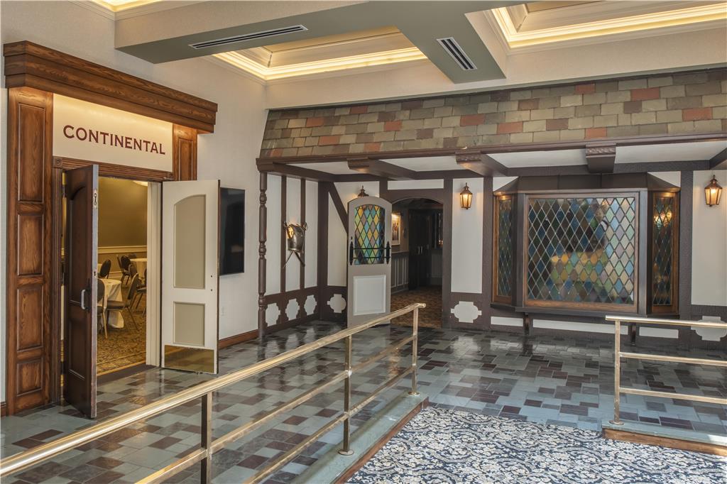 Best Western Plus The Normandy Inn & Suites - photo 62