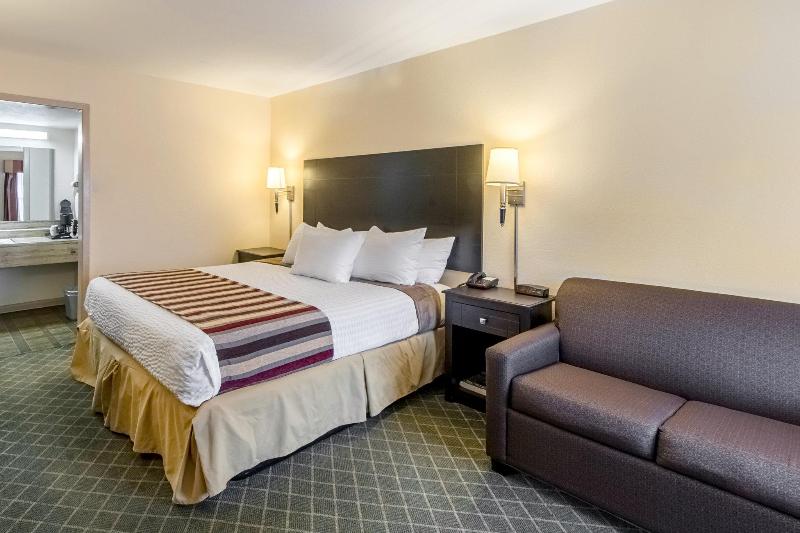 Rodeway Inn University Downtown - photo 21