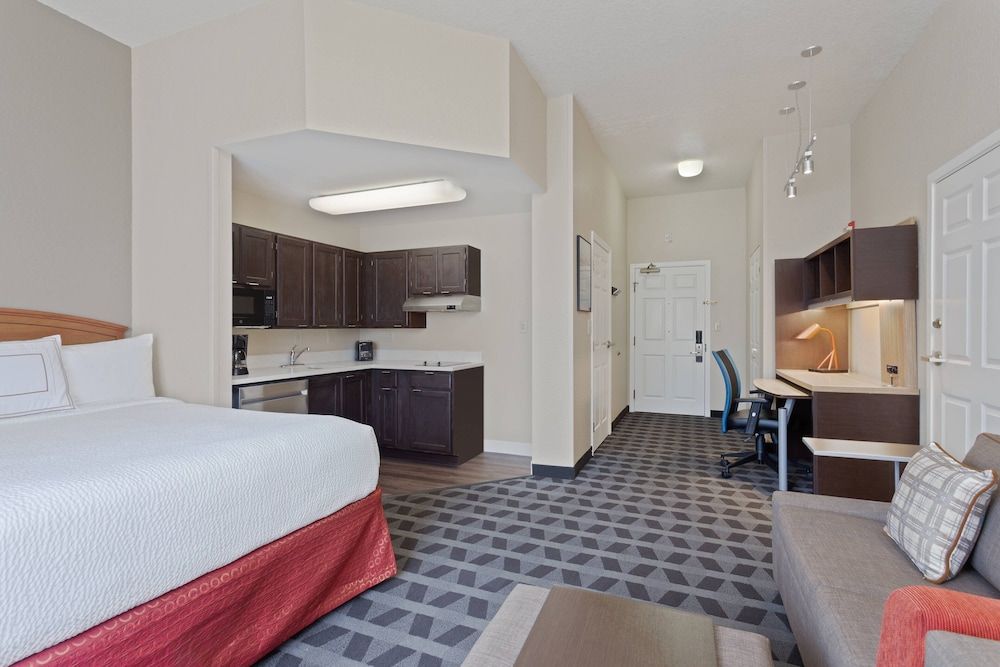 TownePlace Suites by Marriott St. Petersburg Clearwater - photo 15
