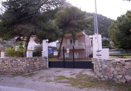 Blue Lagoon — Loutraki