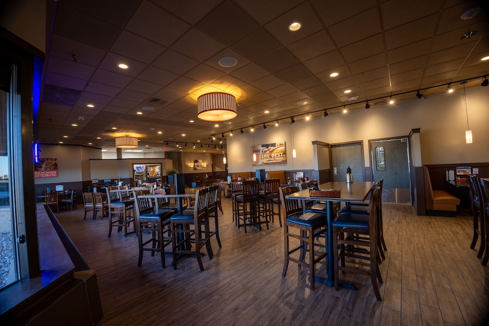 Holiday Inn Brookfield Milwaukee by IHG - photo 53