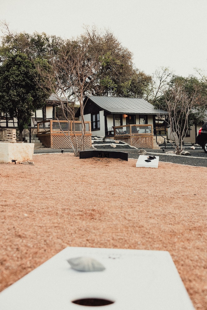The Vaquero Motel - photo 47